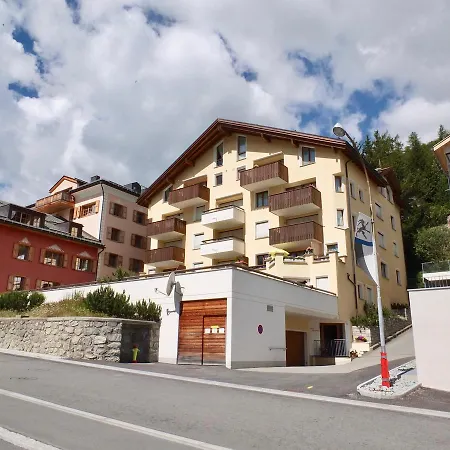 Splendura 2a Apartment